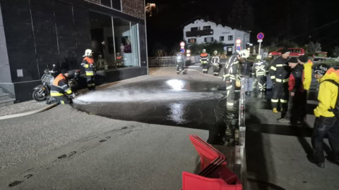 NOAQ Boxwall Übung in Lech am Arlberg